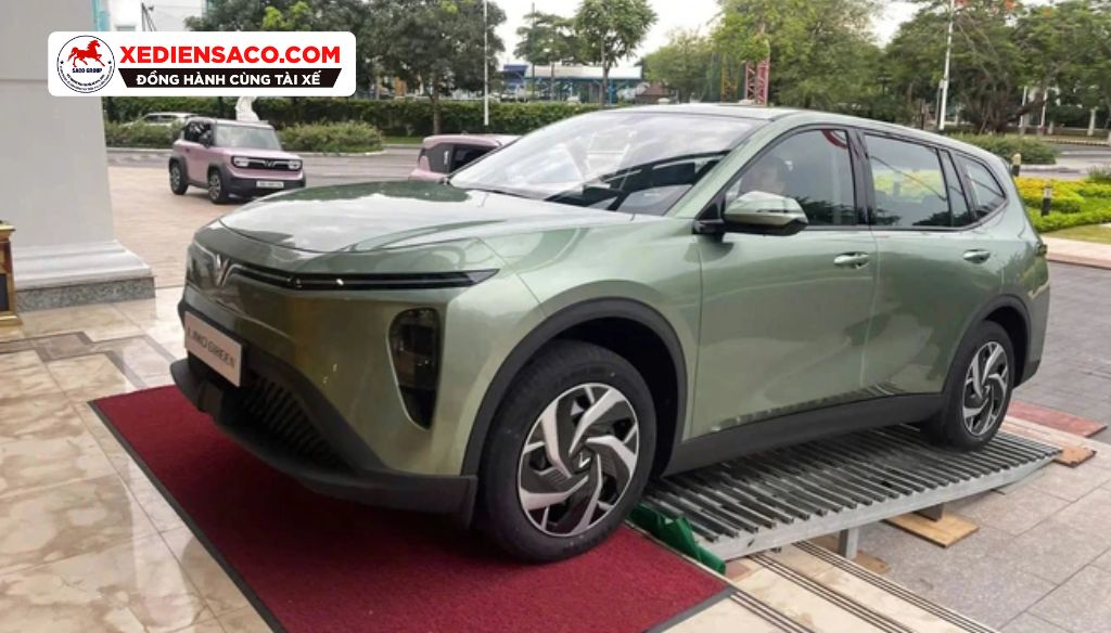 VinFast Limo kinh doanh