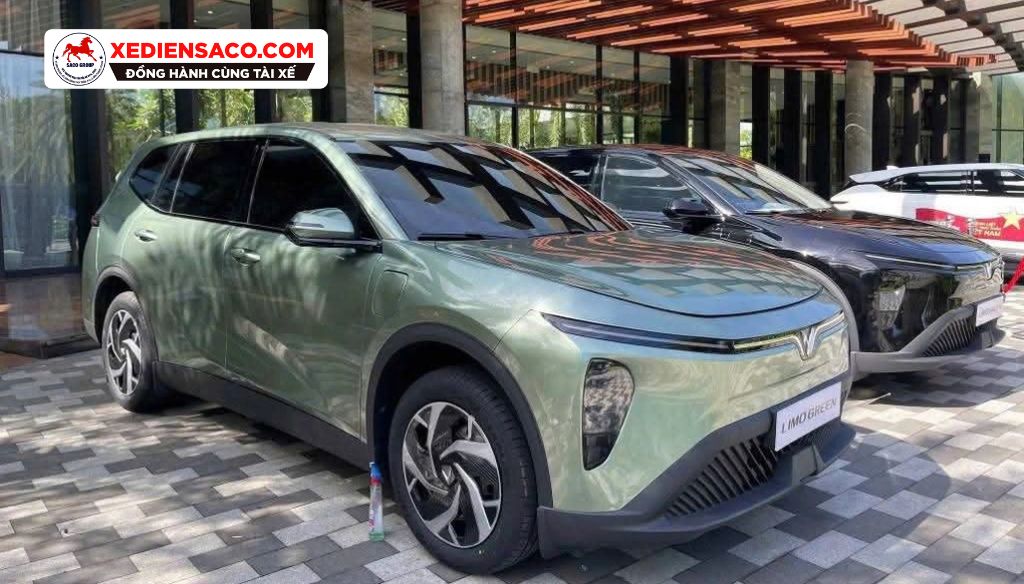 VinFast Limo kinh doanh